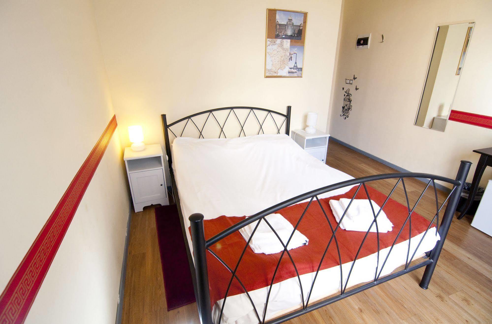 Rentrooms Thessaloníki Luaran gambar